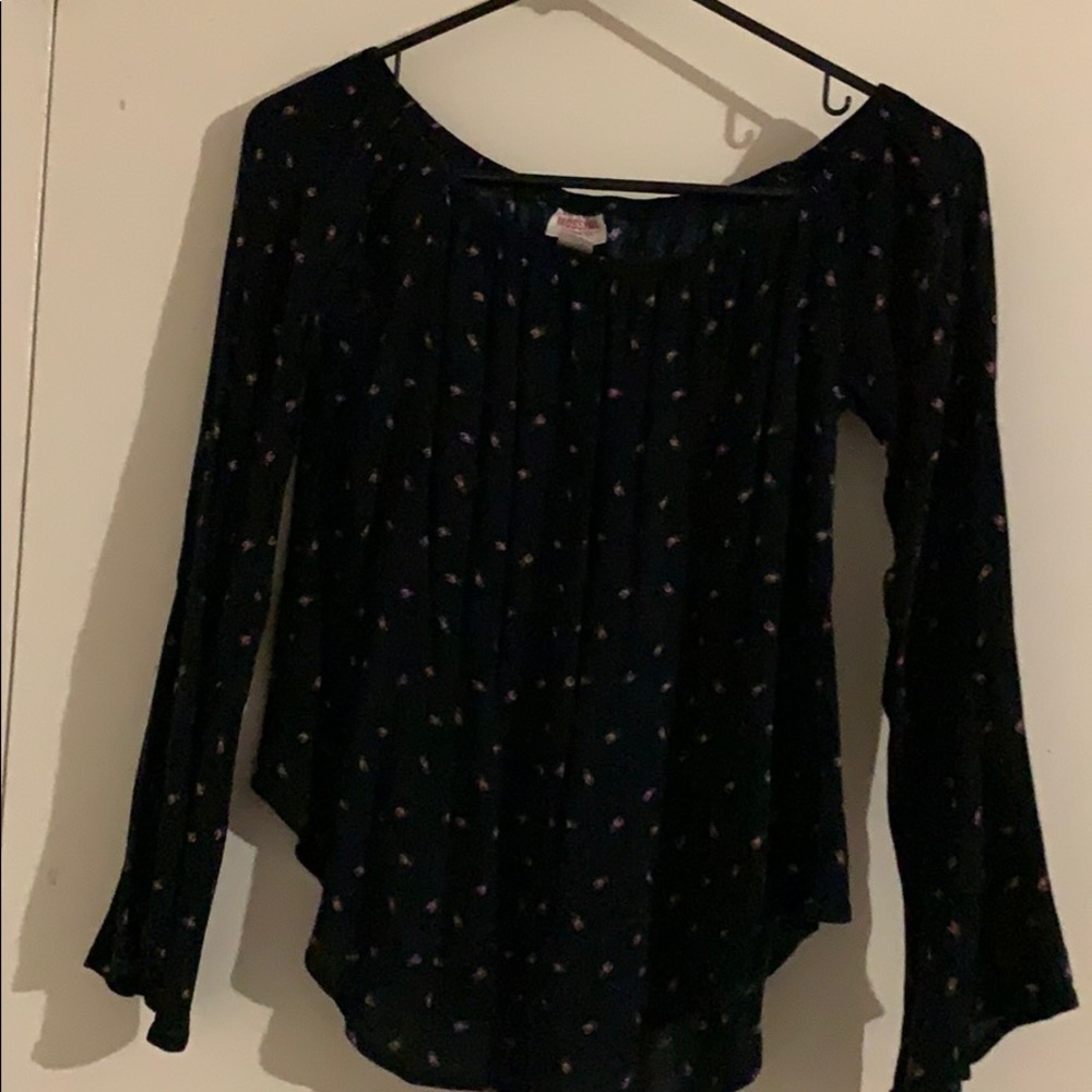 floral blouse with sleeves